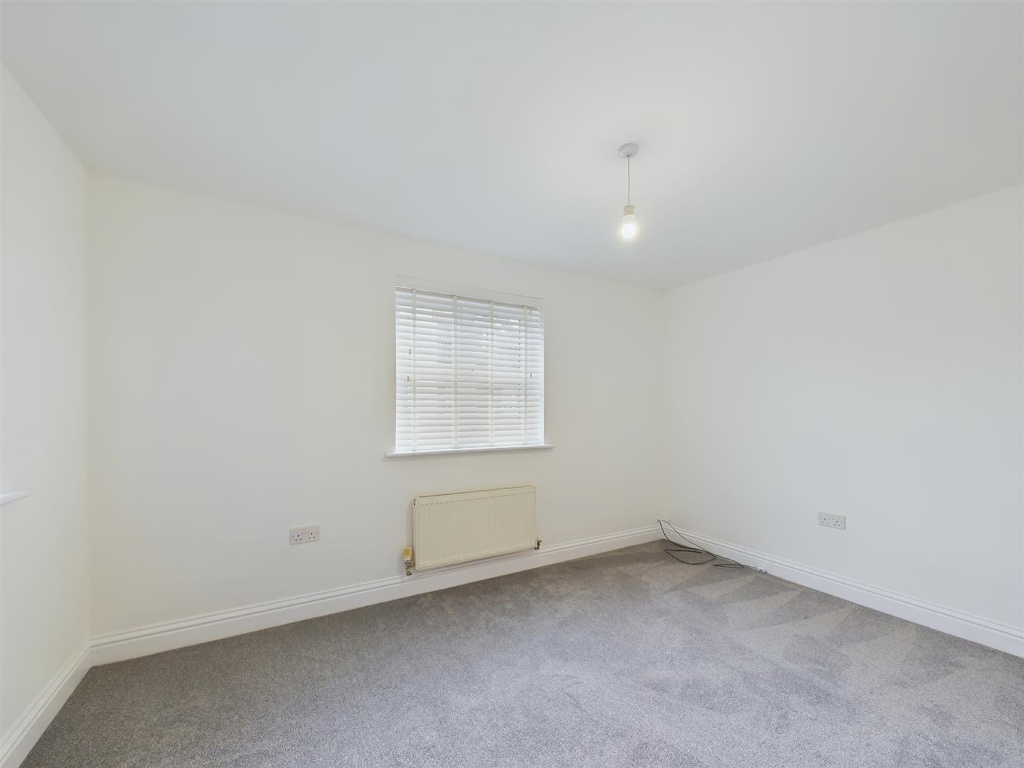 House Thomas Firr Close in Charnwood