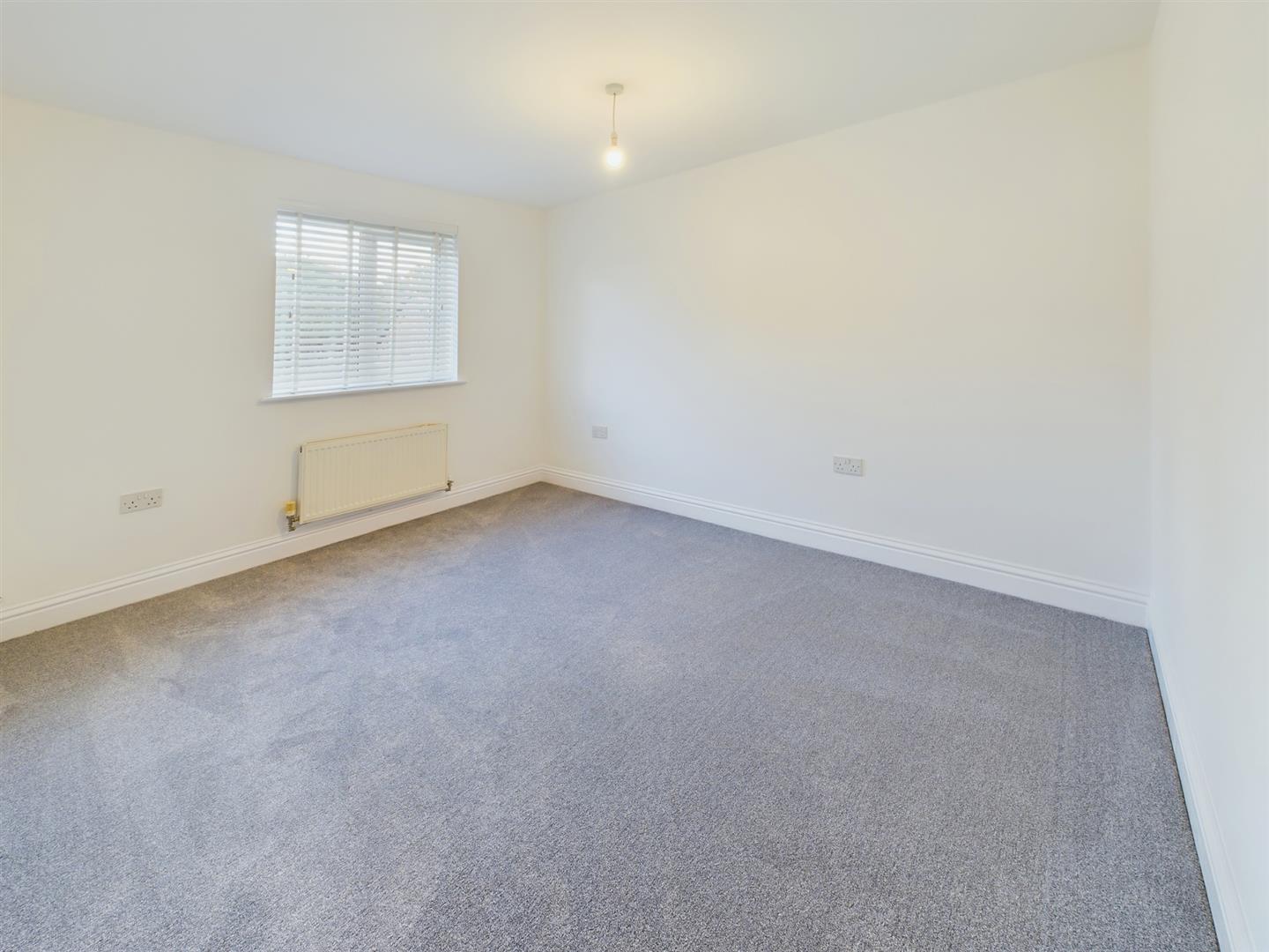 House Thomas Firr Close in Charnwood