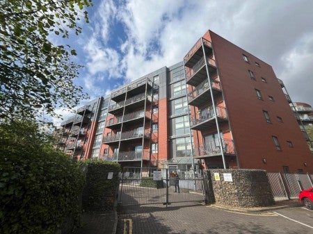 Flat Gibbon Street in Manchester