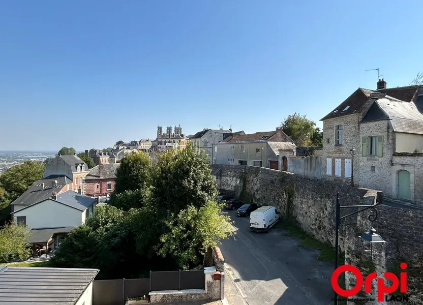 Appartement Rue Milon de Martigny à Laon