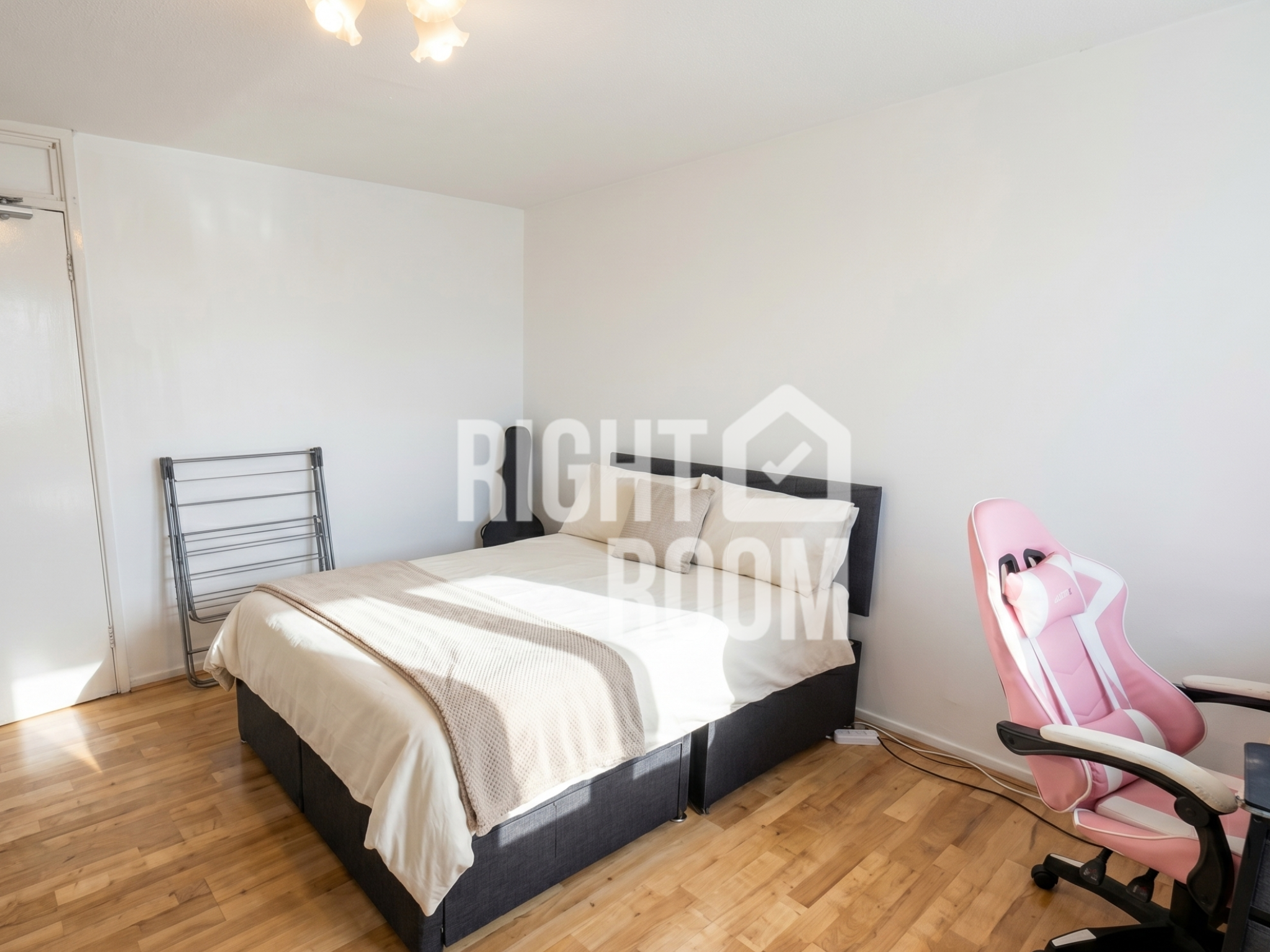 Room Trussell Close in Winchester