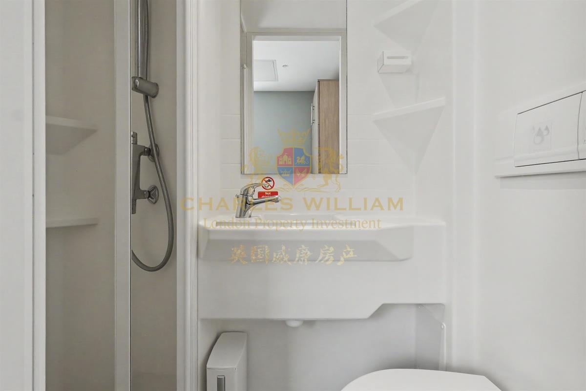 Flat Southampton Row in Greater London