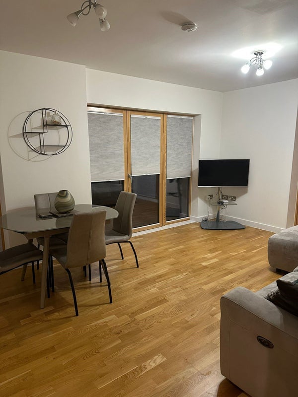 Room Copley Close in Greater London