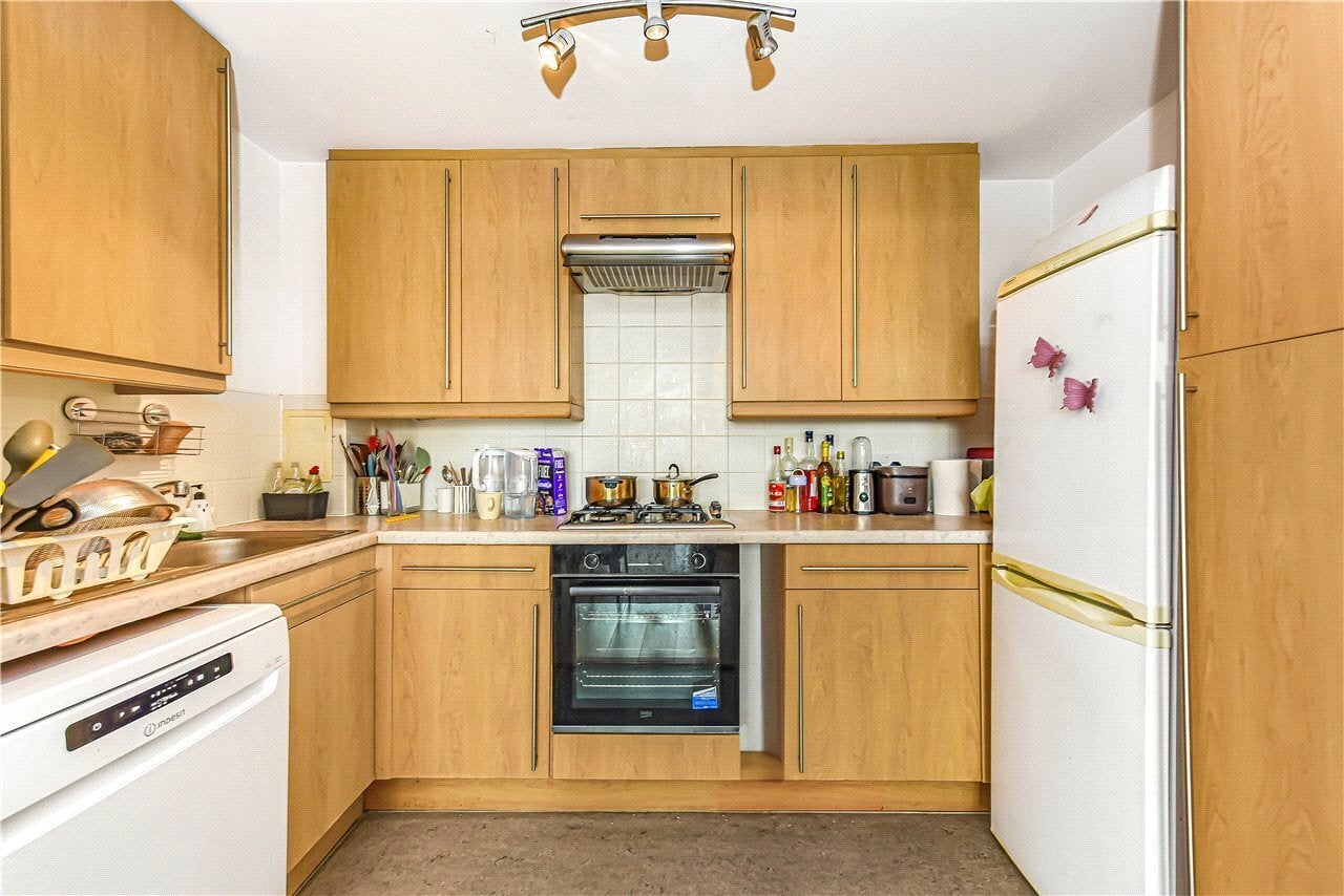 Flat Cassilis Road in Greater London