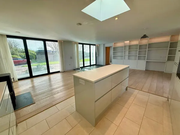 Flat Chalvington Road in Wealden