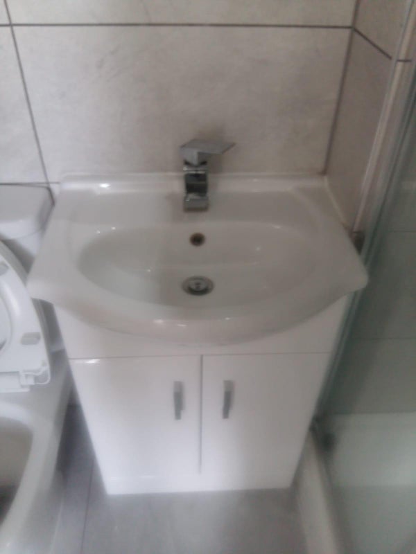 Room Goldhawk Road in Greater London