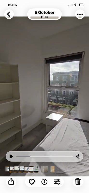 Room Goldhawk Road in Greater London