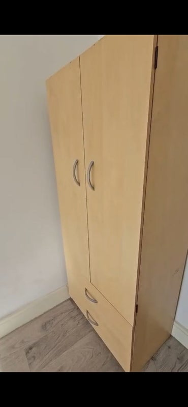 Room Goldhawk Road in Greater London