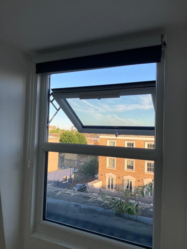 Room Goldhawk Road in Greater London