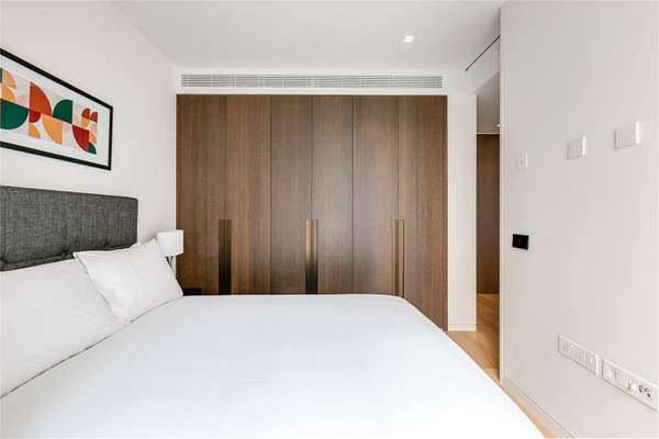 Flat Concert Hall Approach in Greater London