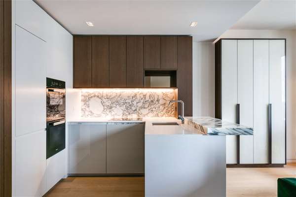 Flat Concert Hall Approach in Greater London