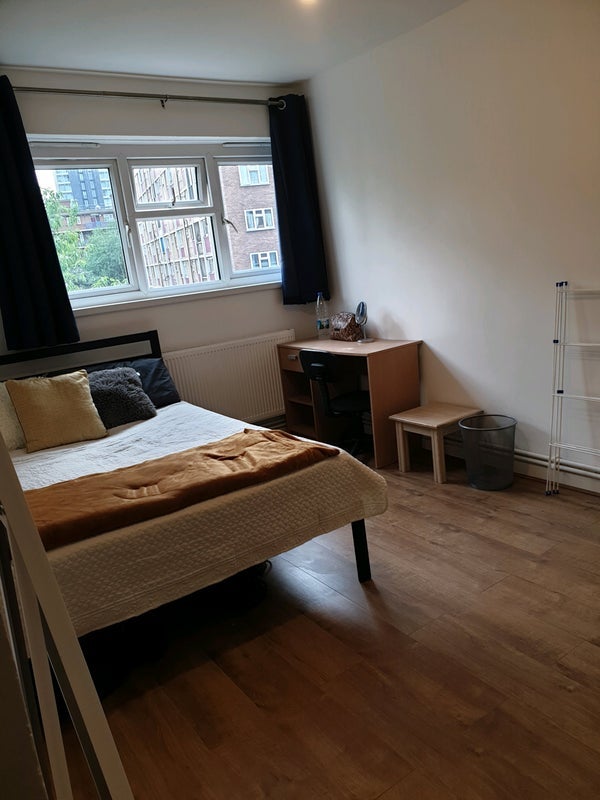 Room Shaftesbury Street in Greater London