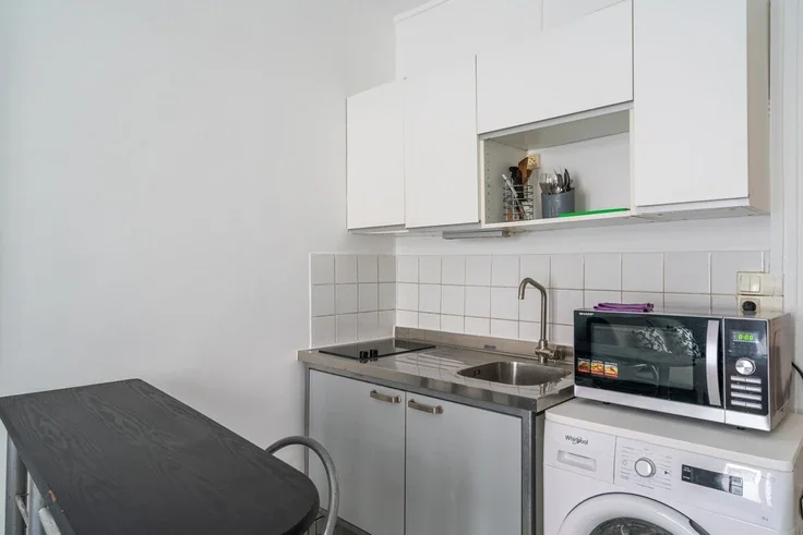 Flat Rue Roberval in Paris