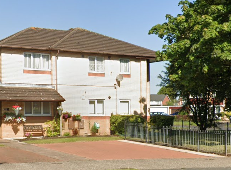 Flat School Close in Birmingham
