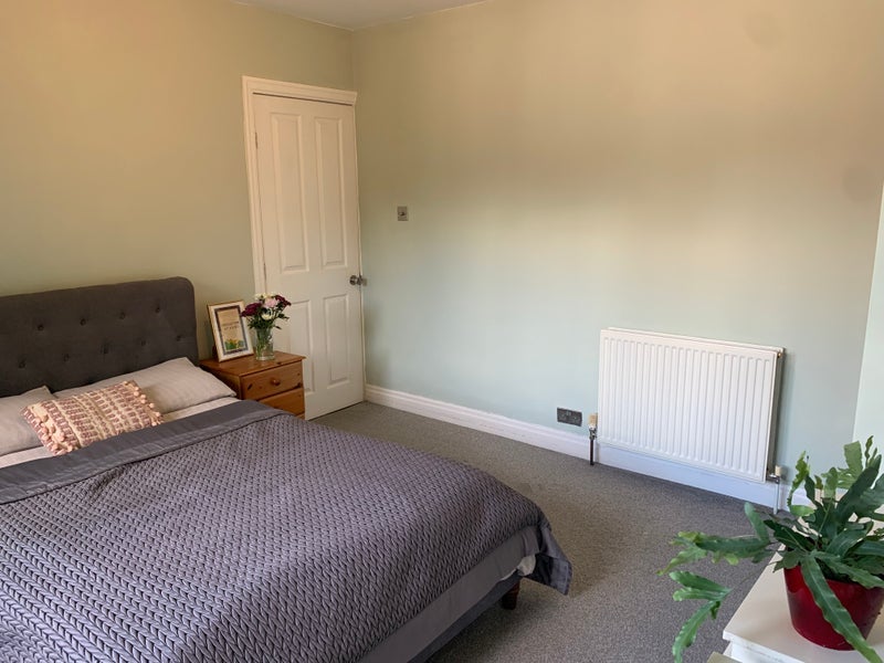 Room Delph Lane in Leeds