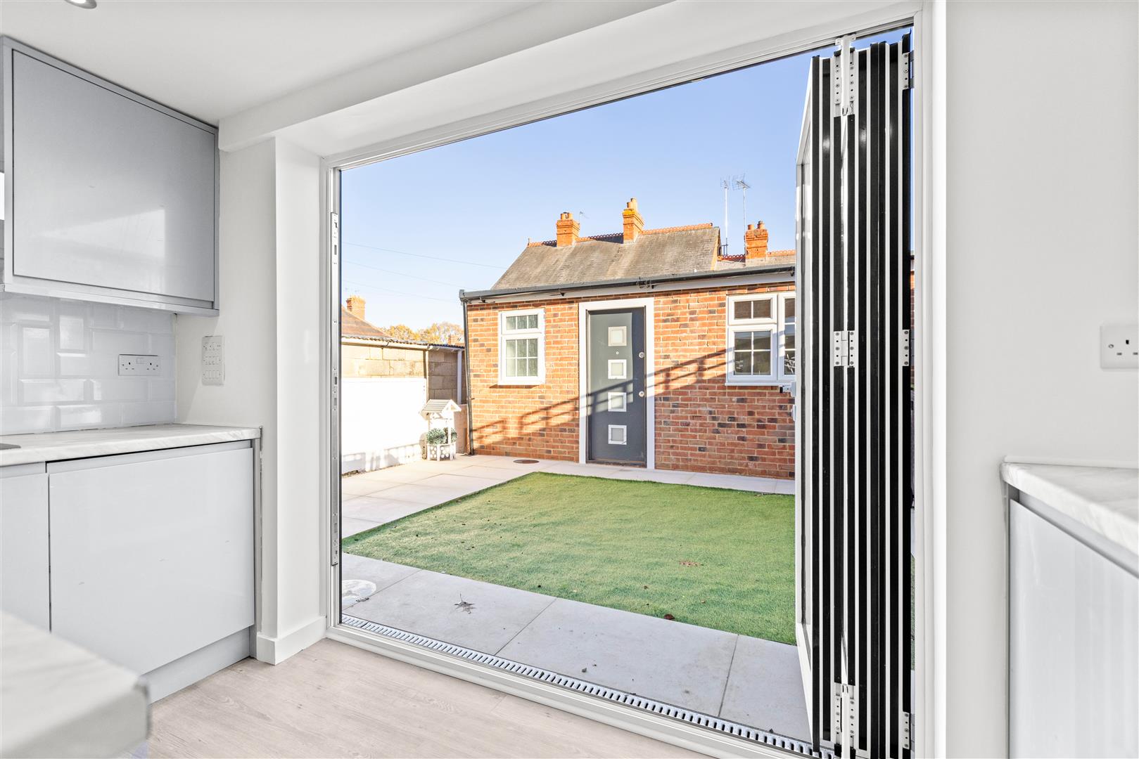 House Spring Gardens in Ascot