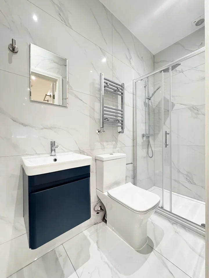 Flat Harrow View in Greater London