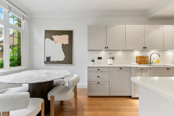 House Melbury Road in Greater London
