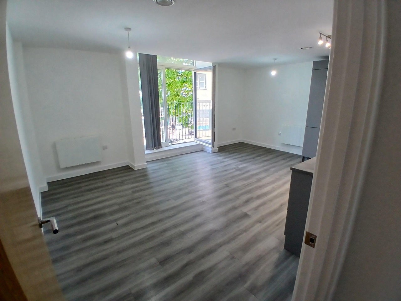 Flat Stapleton Road in Bristol