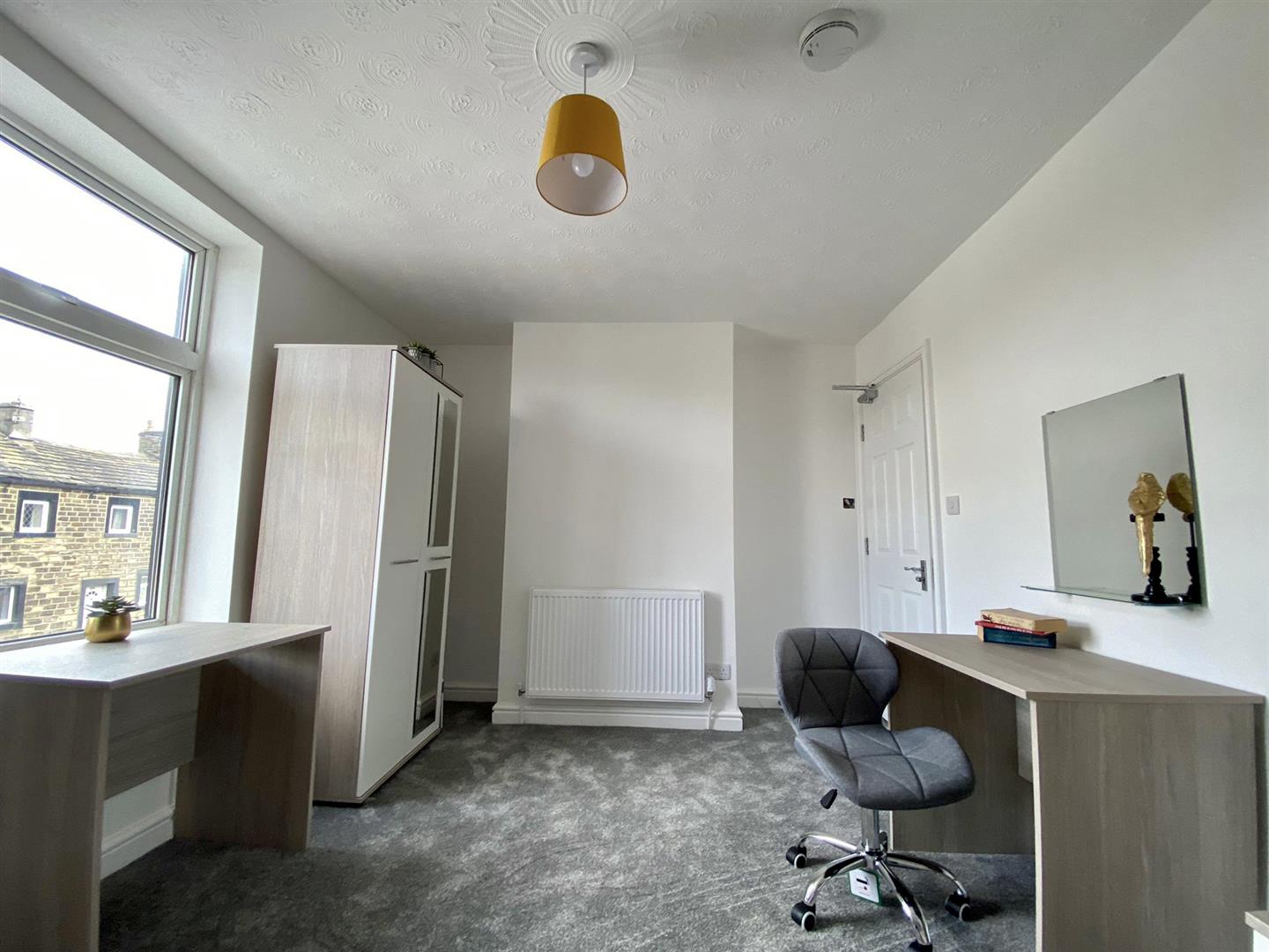 Flat Briercliffe Road in Burnley