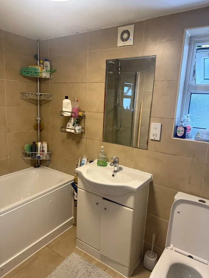 Room Olinda Road in Greater London