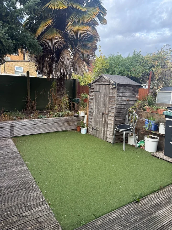 Room Olinda Road in Greater London