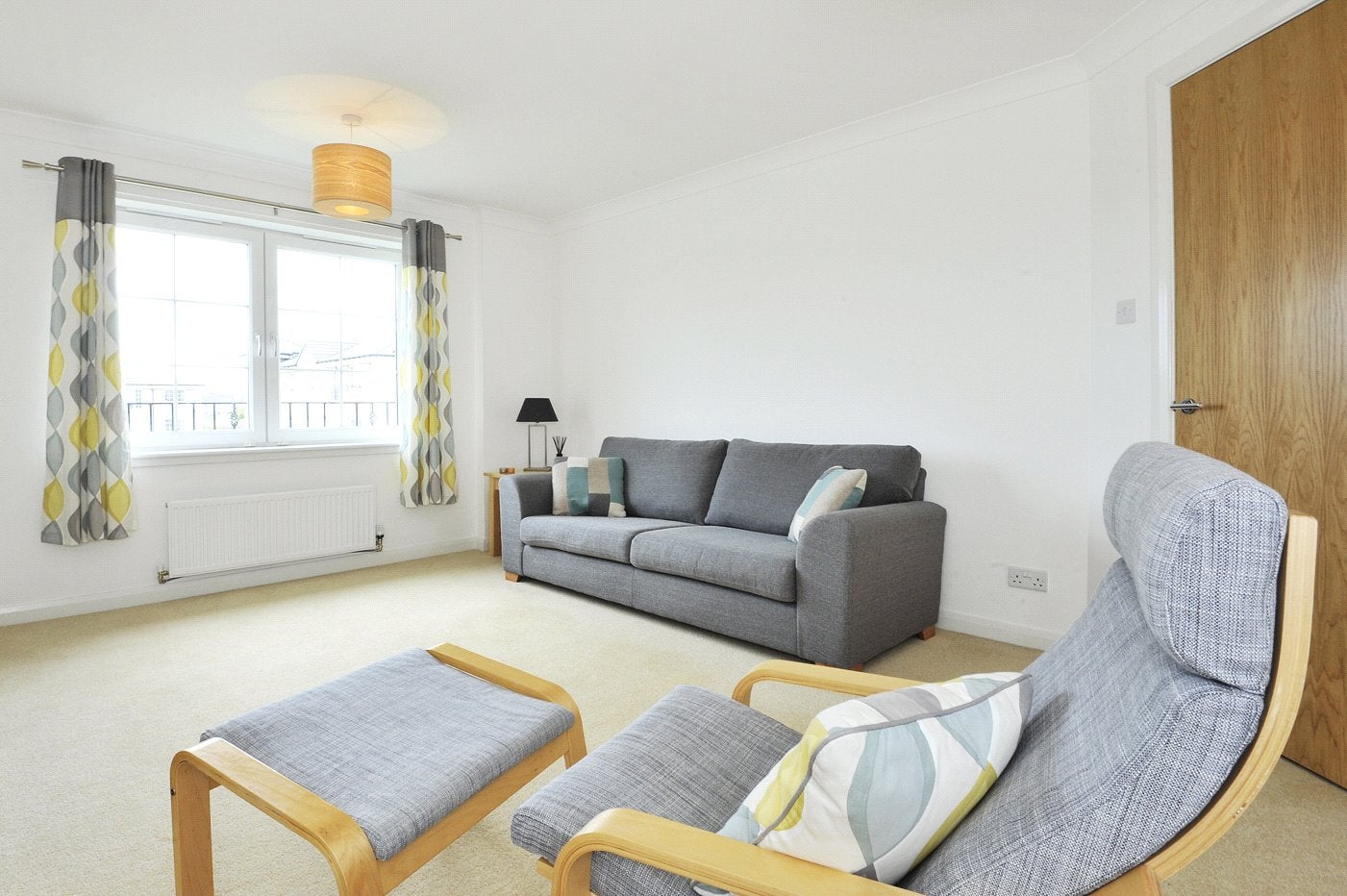 Flat Mackie Place in Westhill