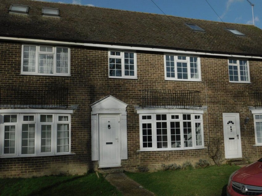 House Church Road in Rother