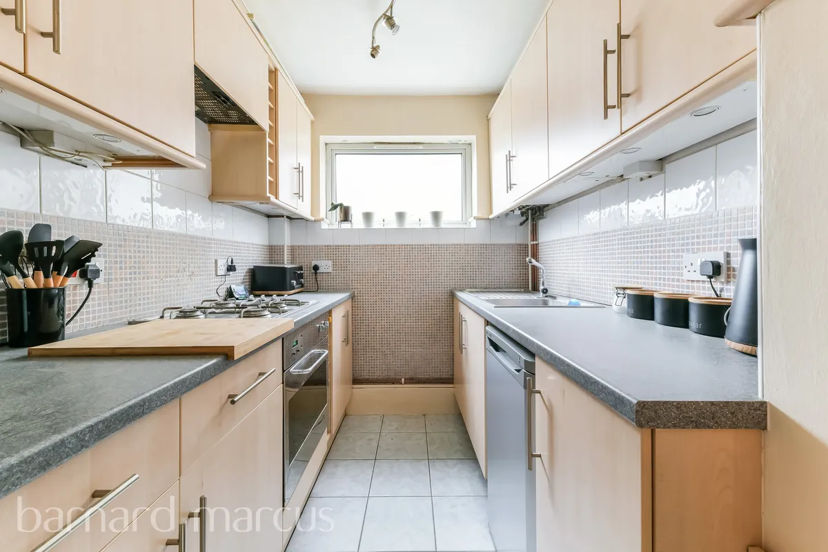 Flat Warwick Road in Reigate and Banstead