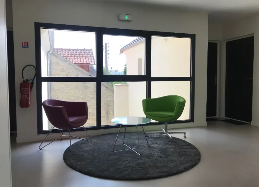 Room Rue des Frères Gréban in Compiègne