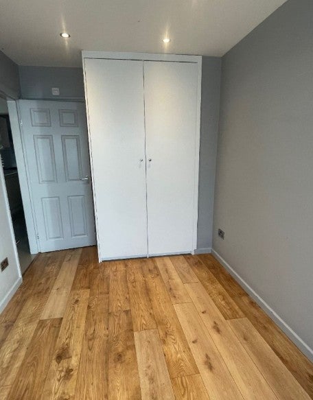 House Aplin Way in Greater London