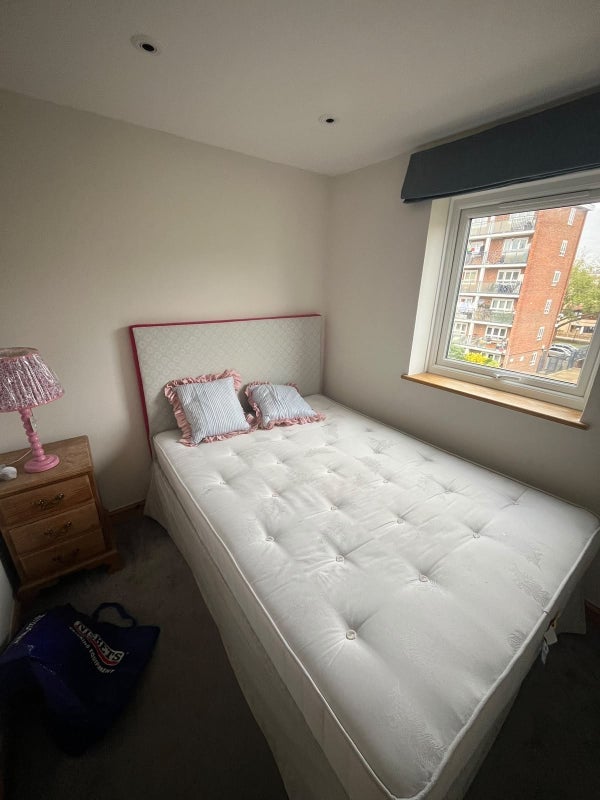 Room Archel Road in Greater London