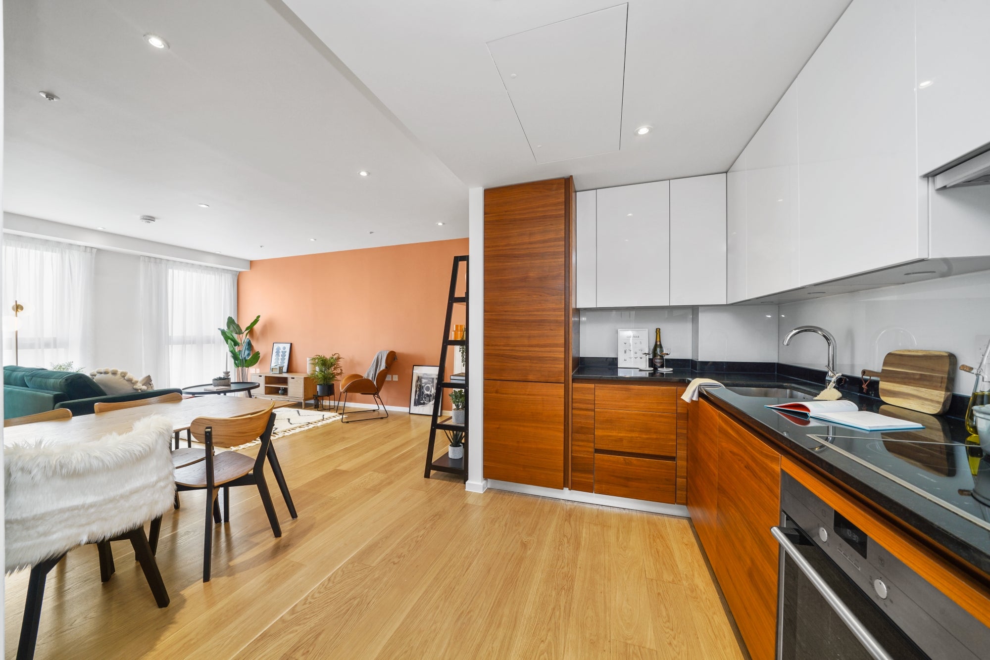 Flat Celebration Avenue in Greater London