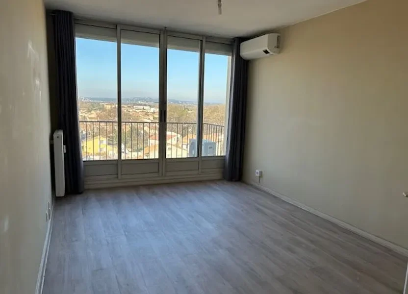 Flat Impasse des Chênes in Le Pontet