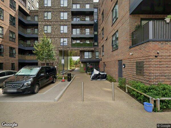 Flat Earl Haig Close in Greater London