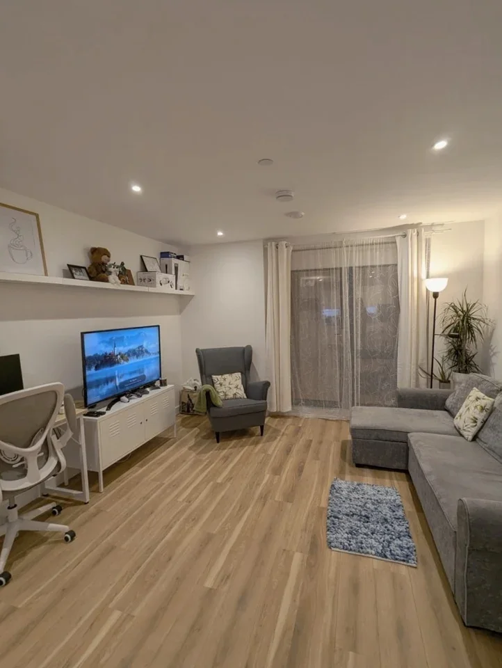 Flat Earl Haig Close in Greater London