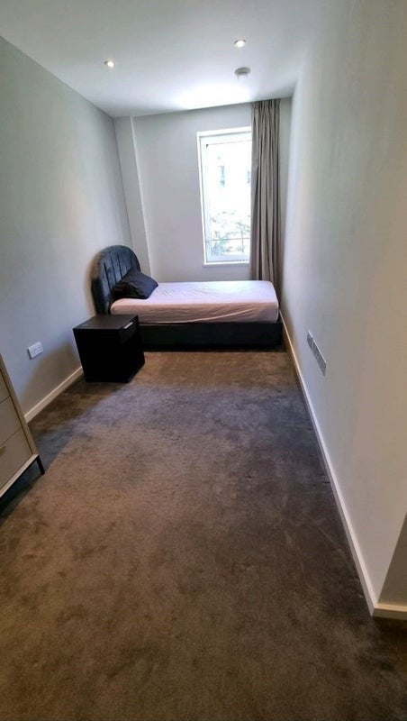 Room Napa Close in Greater London