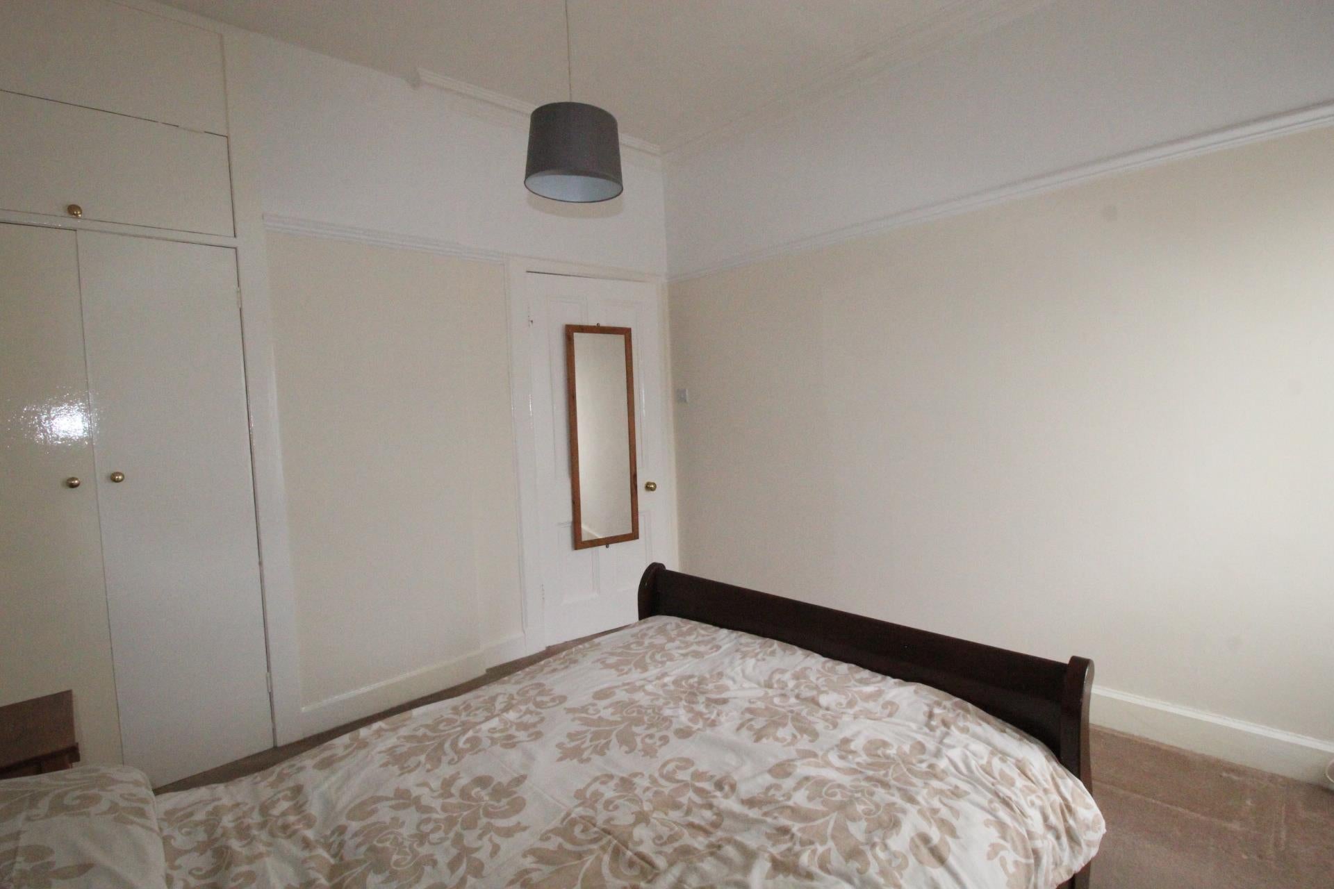 Flat West Park Place in City of Edinburgh
