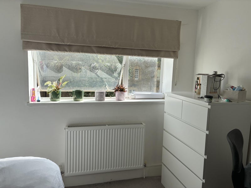 Flat Ladbroke Road in Greater London