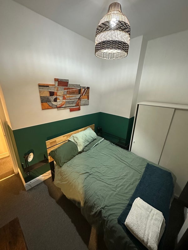 Flat Hartington Road in Liverpool