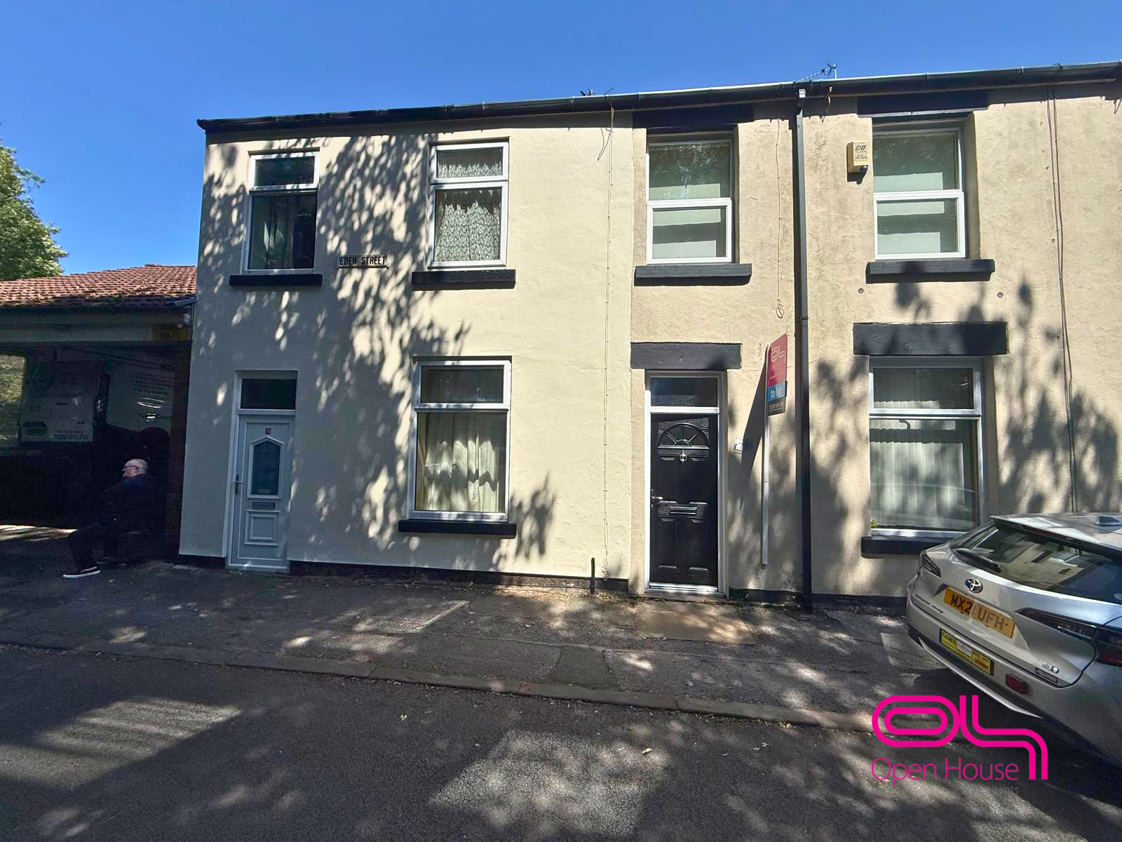 House Eden Street in Bolton