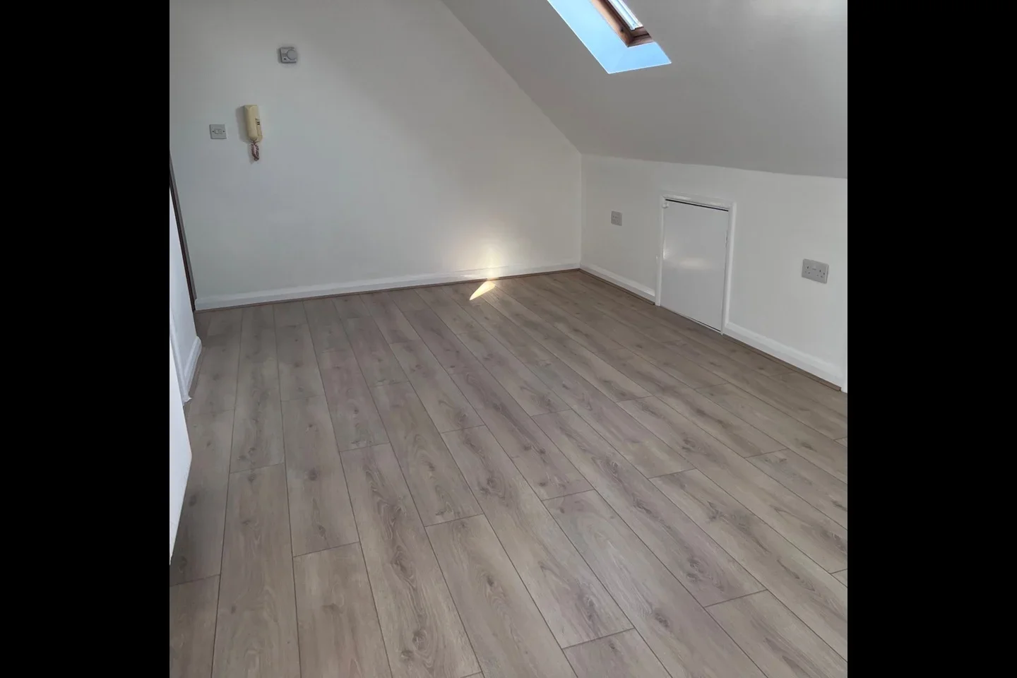 Flat Alexandra Road in Greater London