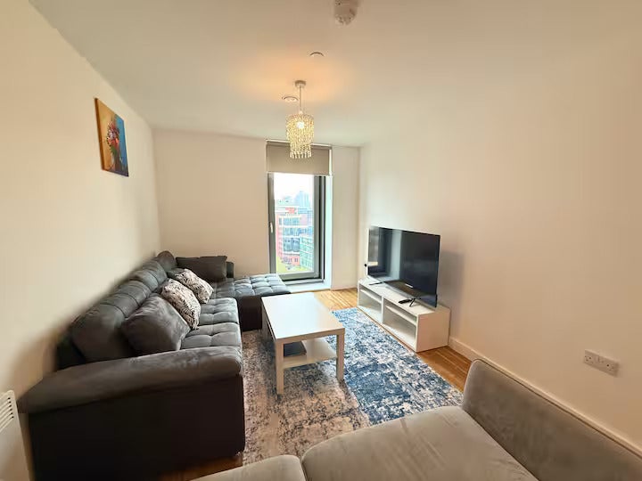 Flat The Quays in Salford