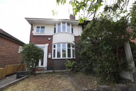 House Abbotts Drive in Stoke-on-Trent