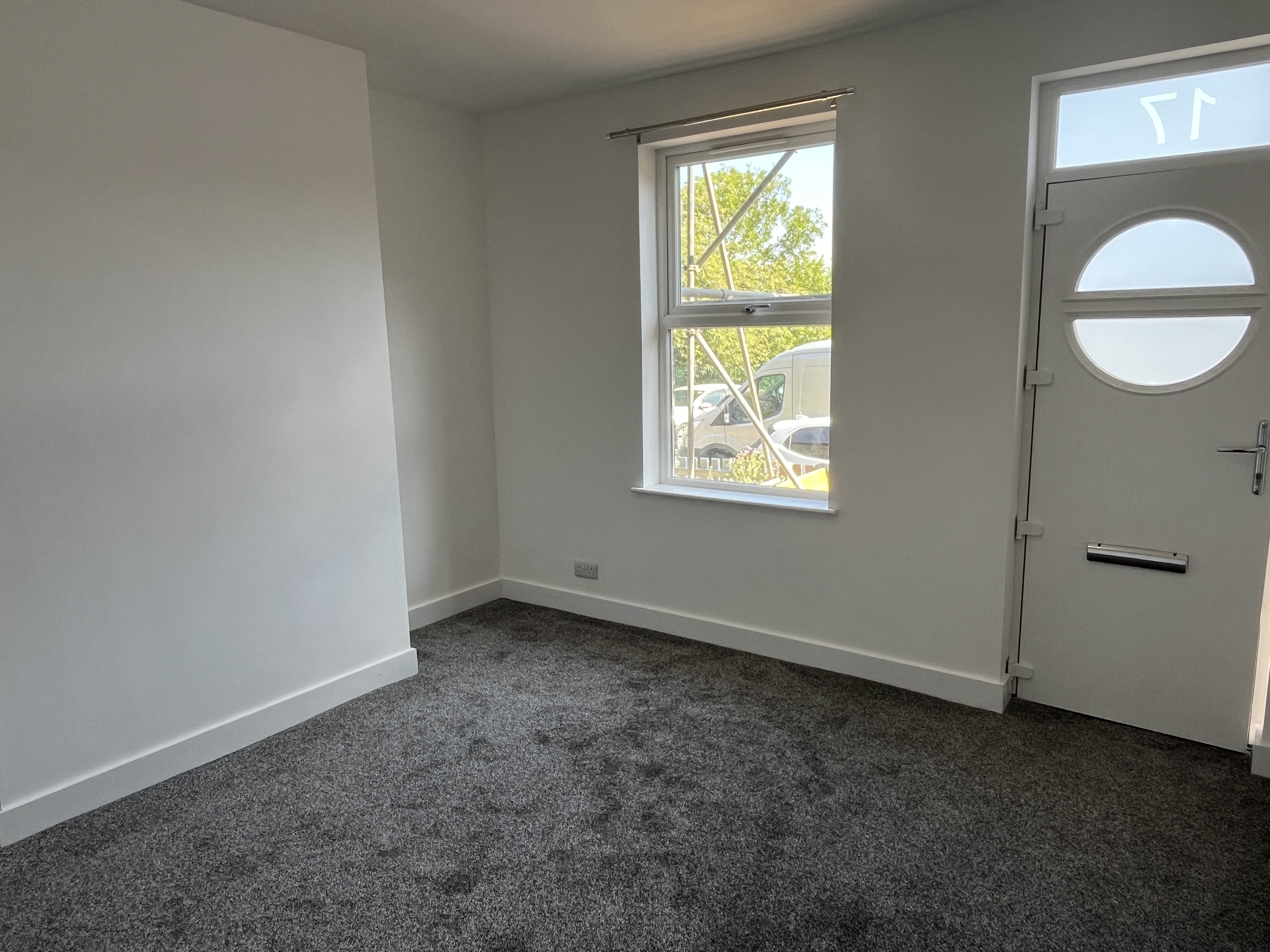 House Livingstone Terrace in Barnsley