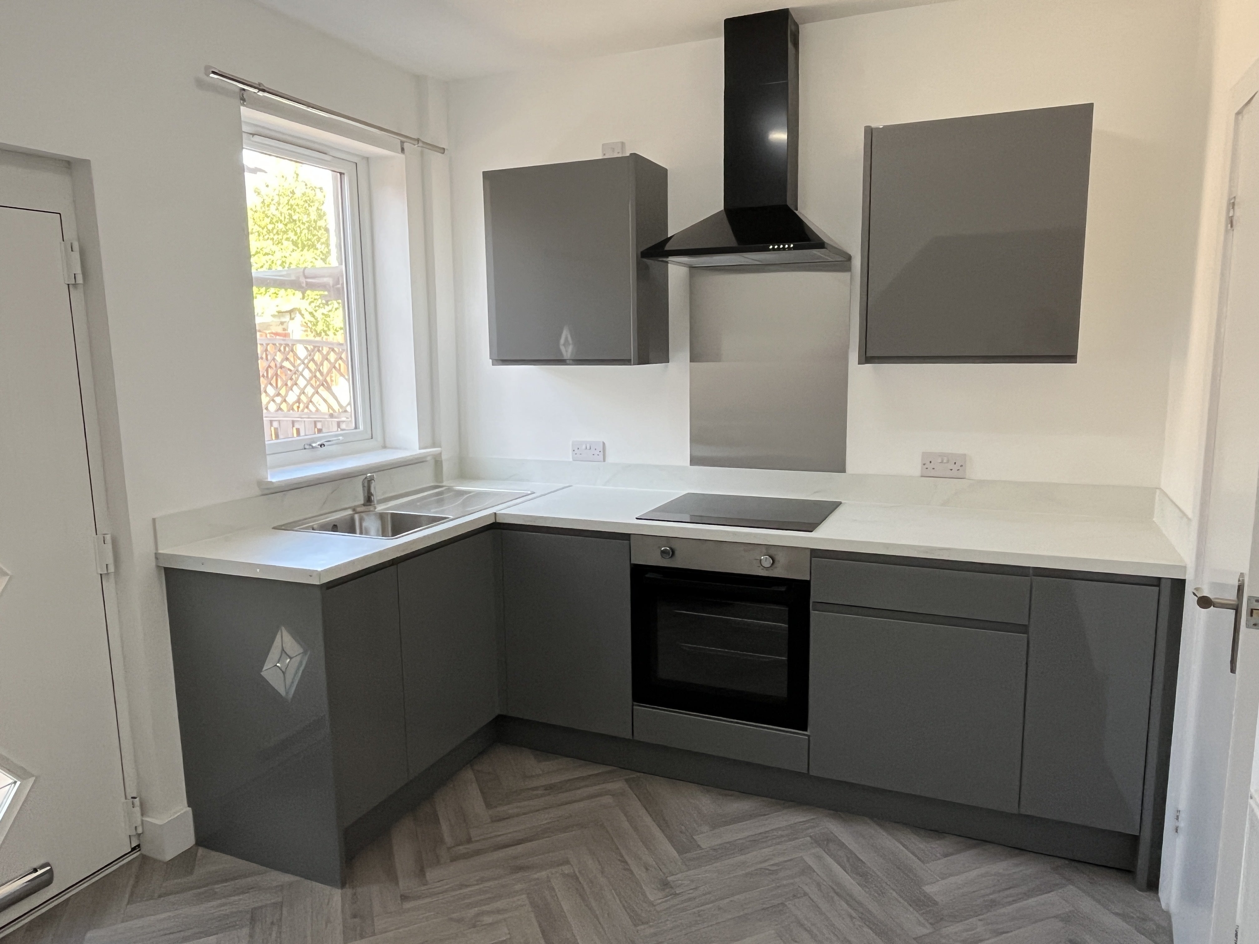 House Livingstone Terrace in Barnsley