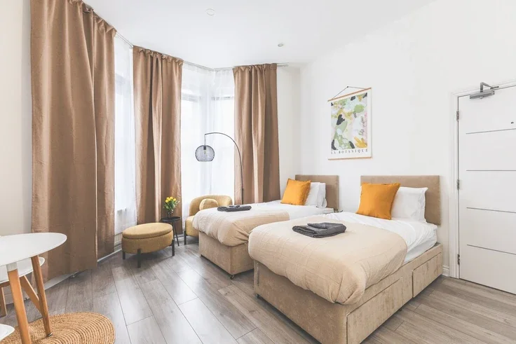 Flat Fordwych Road in Greater London