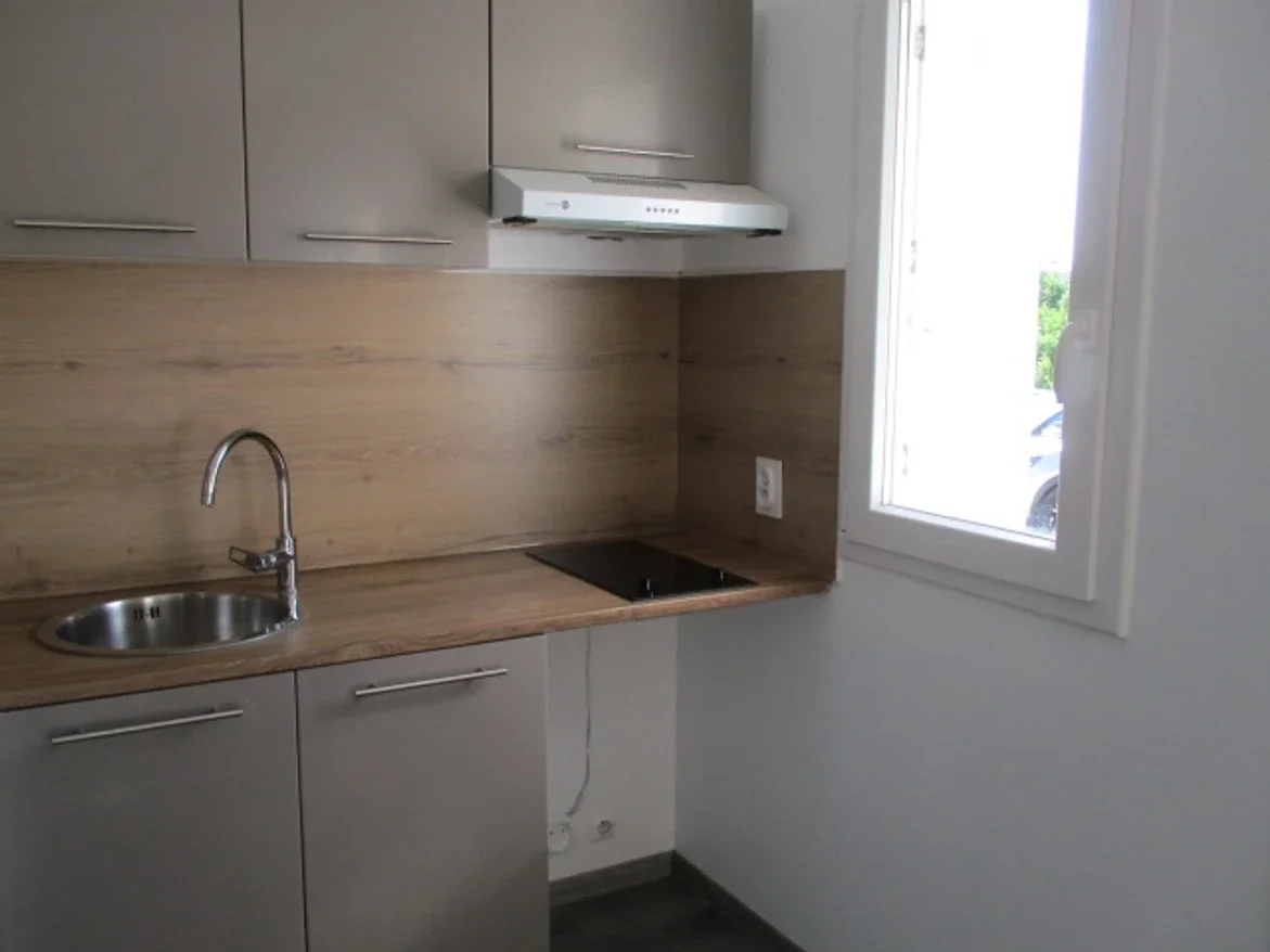 Appartement Avenue Charles Laurent Thouverey à Dole