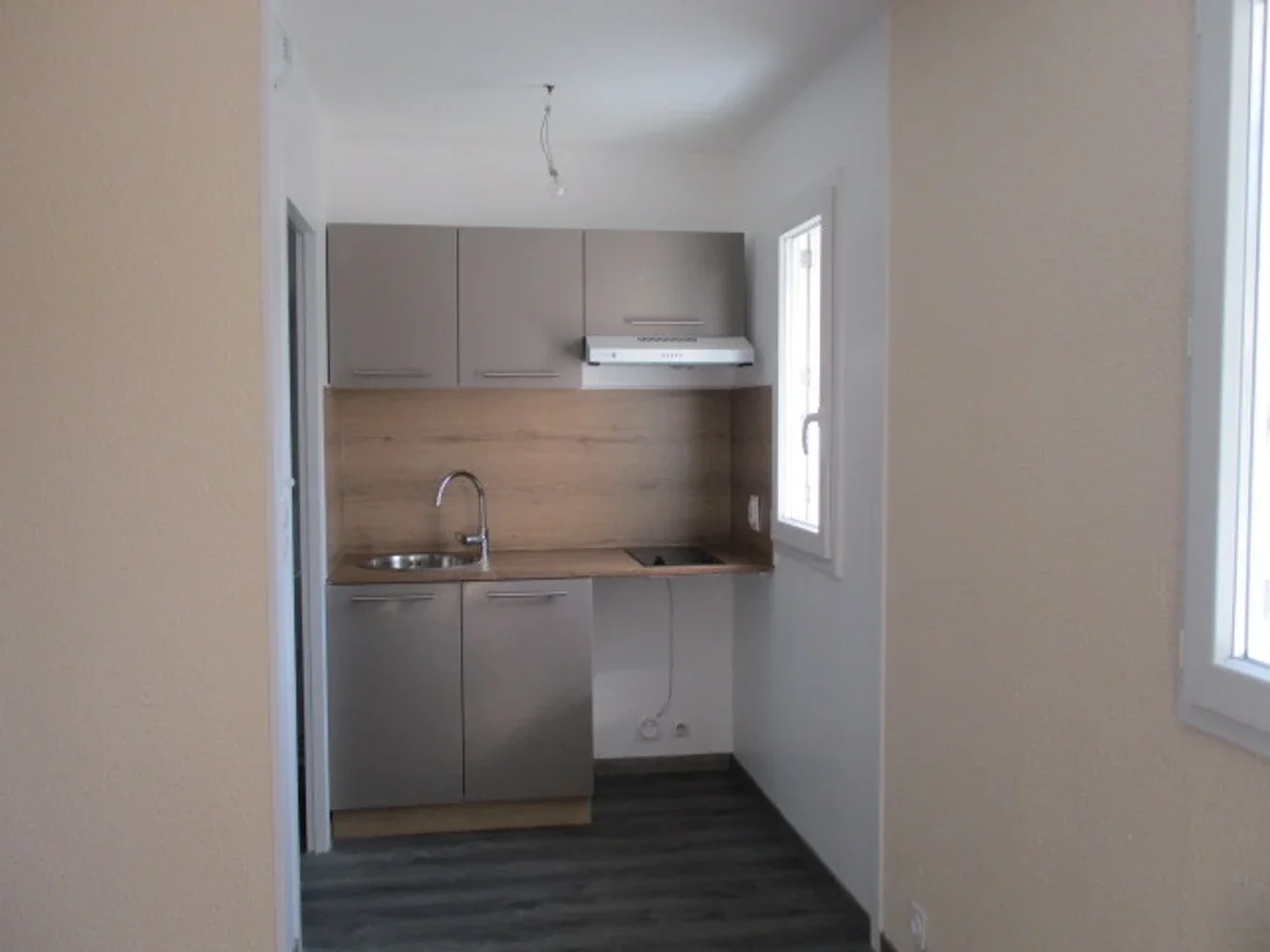 Appartement Avenue Charles Laurent Thouverey à Dole