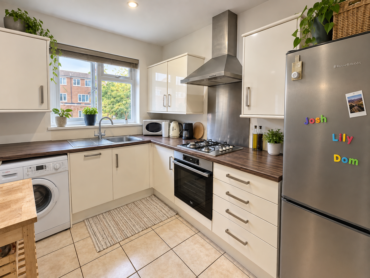 Flat Windfield Close in Greater London